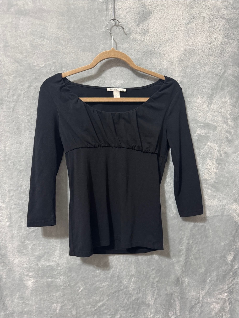 Kenneth Cole Black Scoop-Neck Long Sleeve Top with Gathered Bust